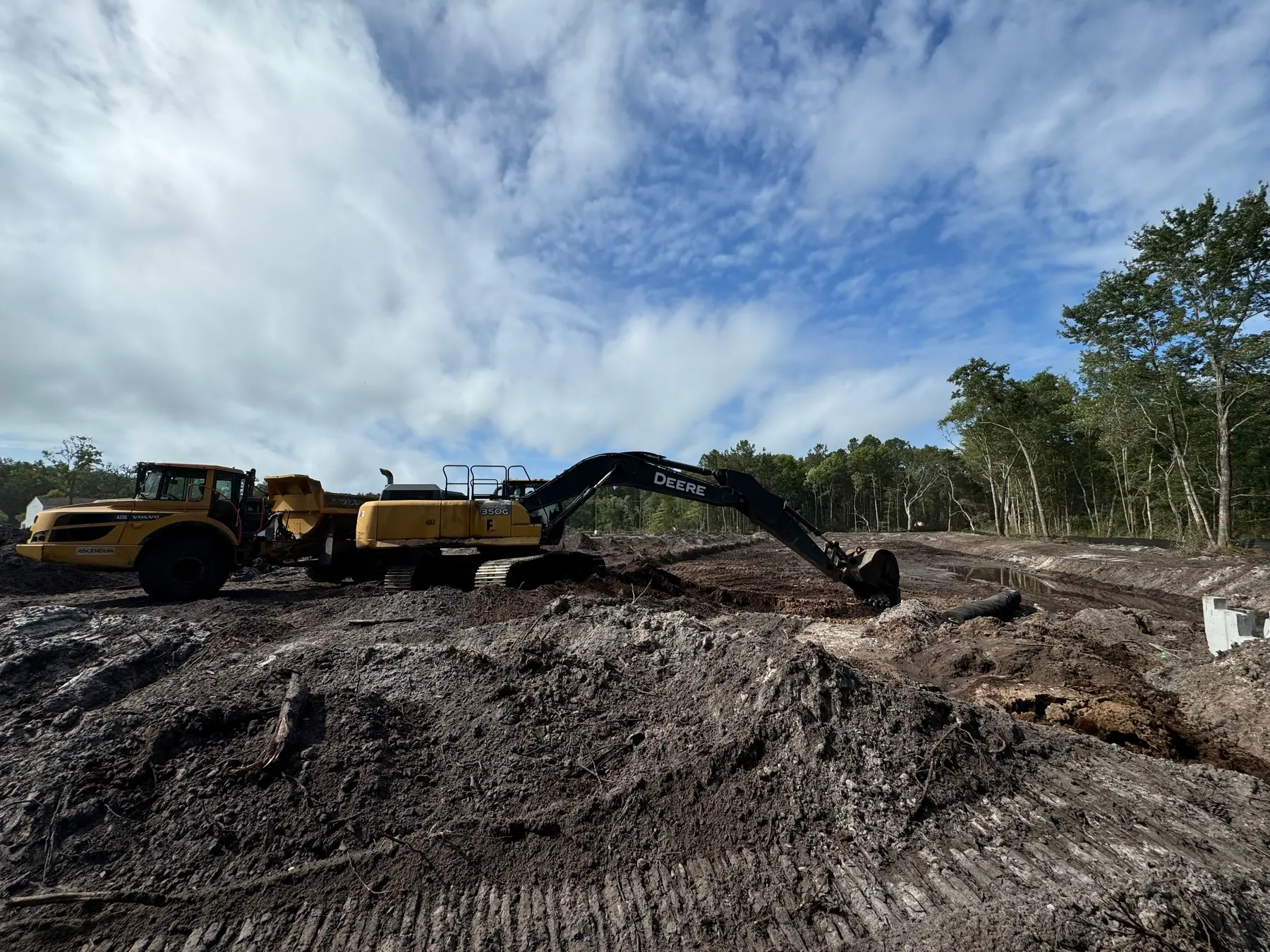 Excavation and earthwork at a residential development site